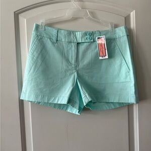Vineyard Vines Light Green Women's Shorts